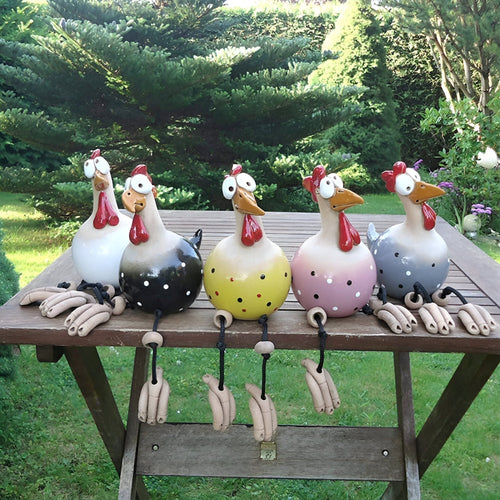 Durable Resin Chicken Statue for Outdoor Garden Decor