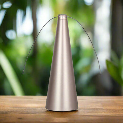 🪰 Fly Repeller Table Fan – Portable USB or Battery Powered Insect Repellent Fan